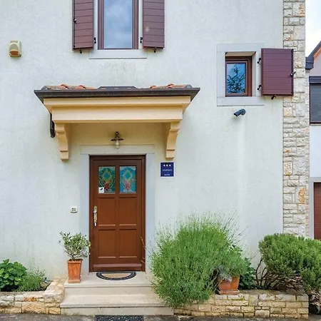 Villa Vabriga *